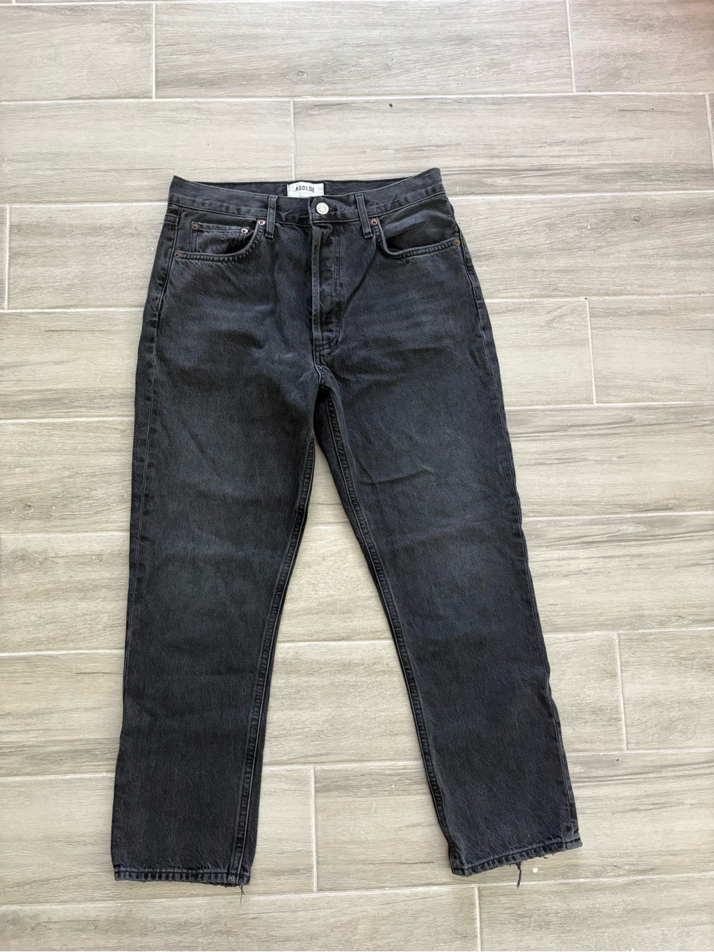 Agolde Riley Black Cropped High Rise Straight Jeans - Picture 2 of 5